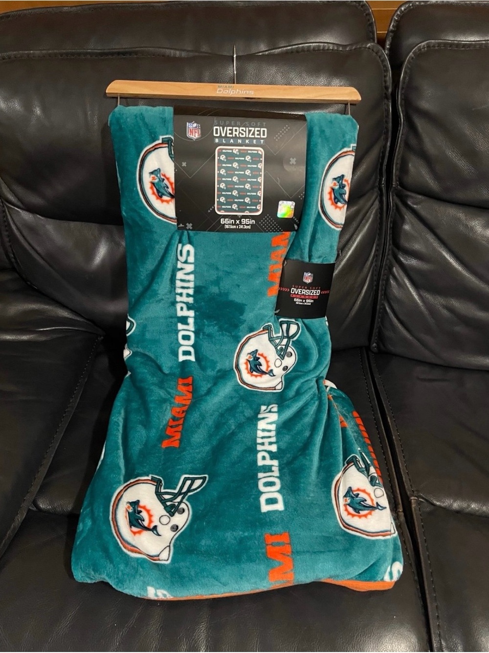 NFL Miami Dolphins Oversized Super Soft Plush Throw - Football Miami Dolphins